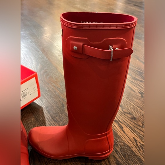 Hunter Military Red Original Tall Rain Boots - Picture 3 of 5